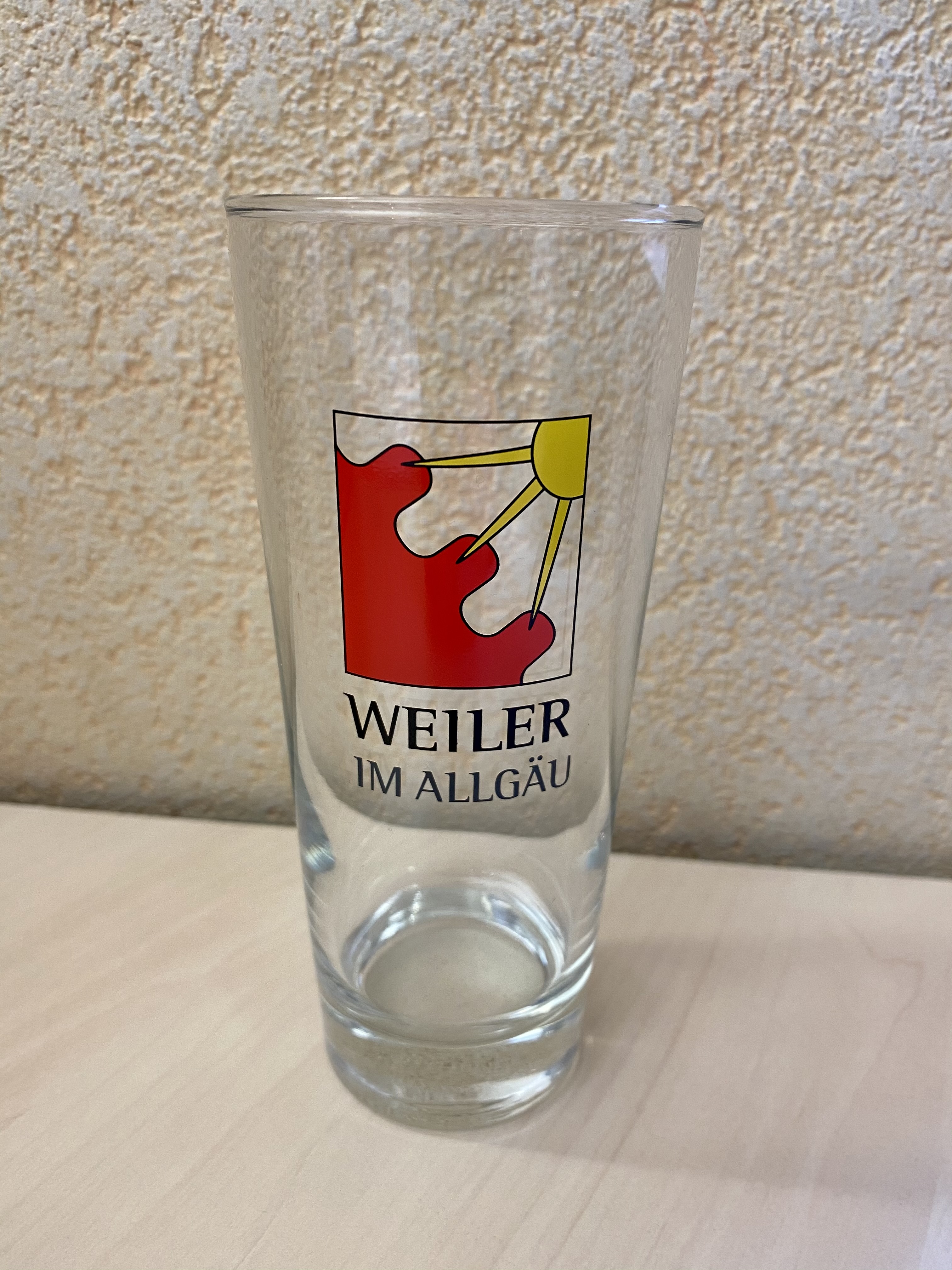  durchsichtiges Glas mit Weiler-Logo in der Mitte - das Bild wird mit Klick vergrößert 